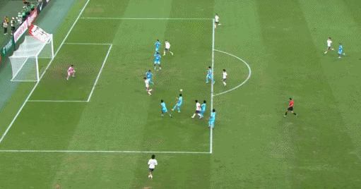 九游体育官网登录-U22国足艰难破荒！拜合拉木半场压哨破门，3年前14-0